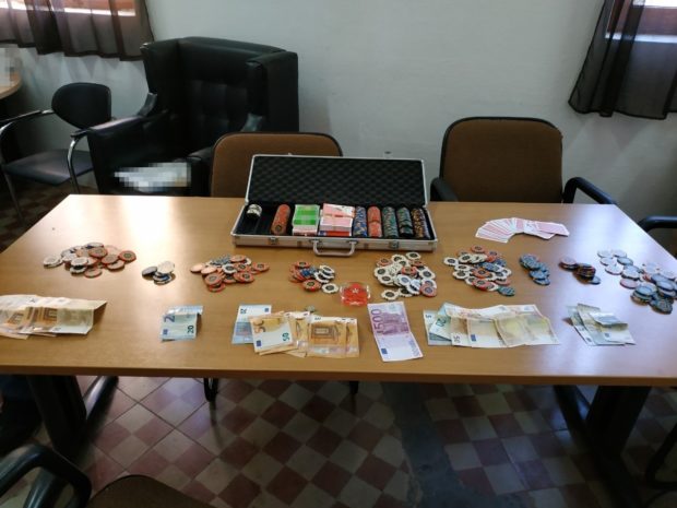 παράνομα παιχνίδια