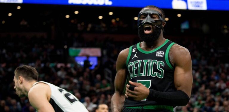 μιλγουόκι-μπακς-μπόστον-σέλτικς-προγ-4135