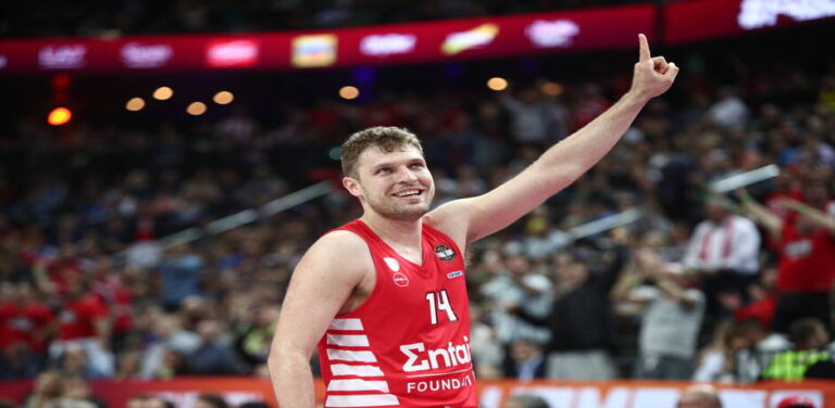 stoiximan-καλύτερος-rookie-οι-αποδόσεις-για-σάσα-βε-12396