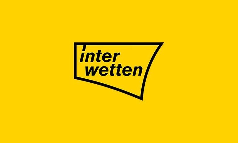 interwetten-ο-τίτλος-περνάει-απ-το-ολντ-τράφο-5748