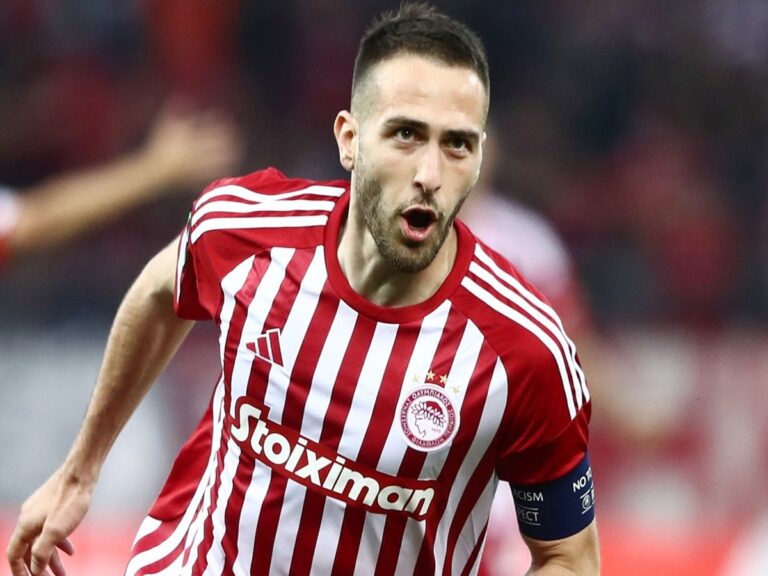 άστον-βίλα-ολυμπιακός-με-bet-builder-στο-10-00-στη-stoiximan-17856
