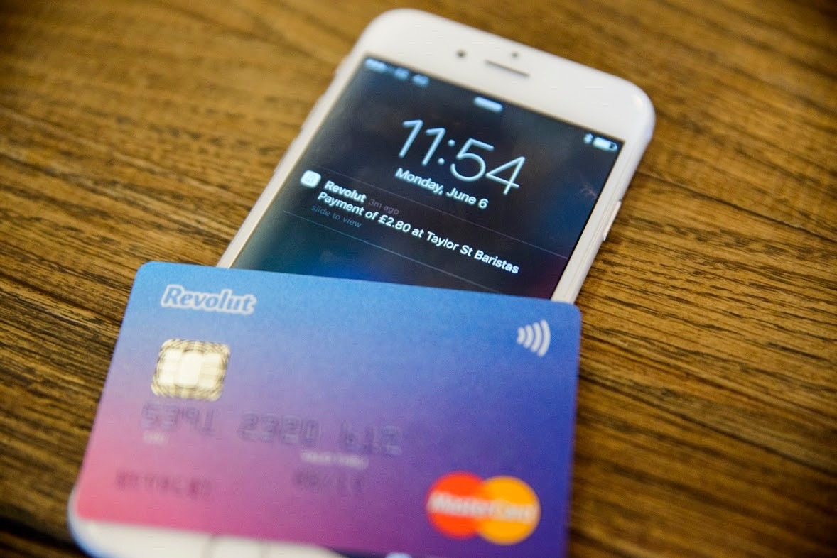 Πως ανοίγω λογαριασμό στη Revolut