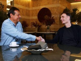 μάχη-αιωνίων-για-τον-μπόμπερ-που-θ-18808