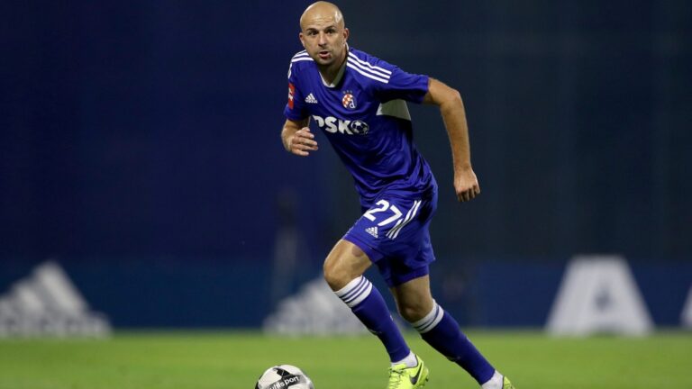 παοκ-τι-ζητάει-ο-μίσιτς-για-να-υπογράψε-24381