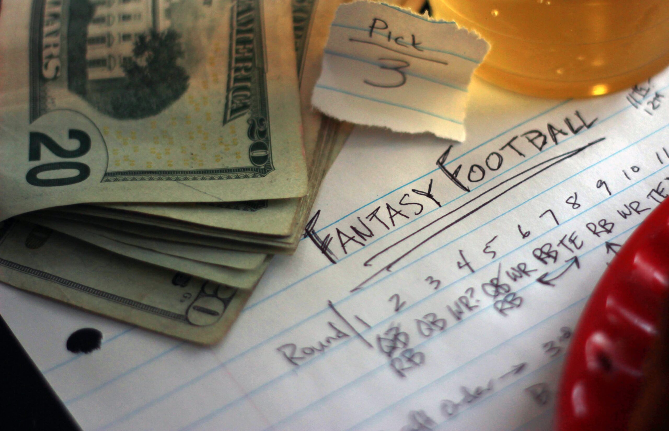 Γιατί να παίξετε στοίχημα με κούρσα χρημάτων