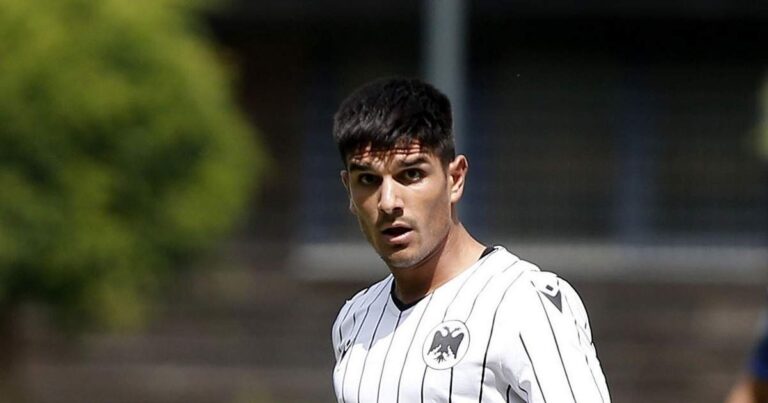 κλείνει-σε-ομάδα-έκπληξη-ο-τσιγγάρας-25708