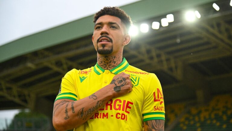 κόλπο-γκρόσο-με-ντάγκλας-αουγκούστο-π-42607