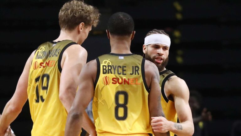 που-θα-δείτε-το-αεκ-προμηθέας-πάτρας-γ-42832