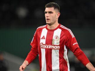 πιρόλα-κλείνει-σε-ομάδα-που-δεν-φαντάζ-44046