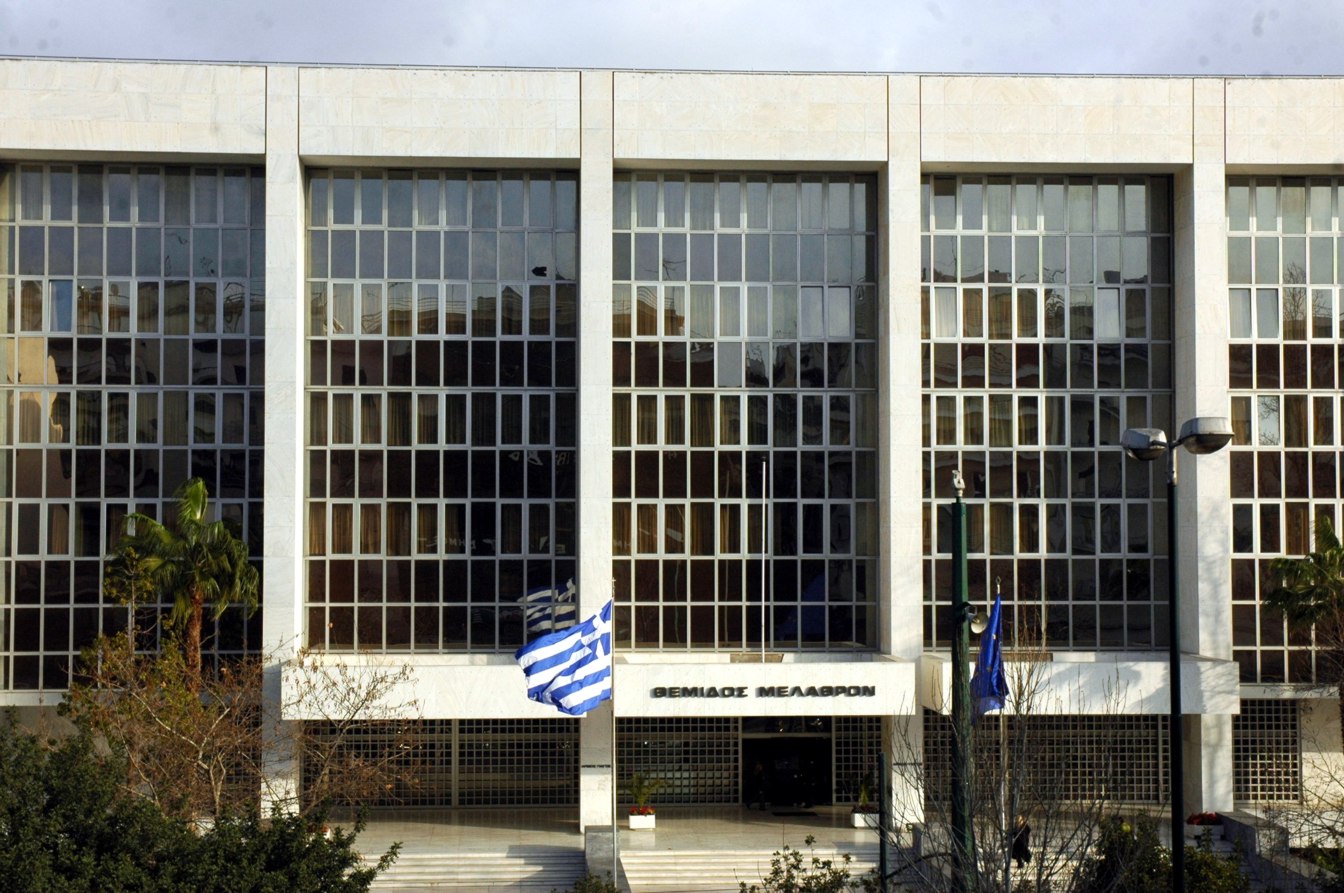 Ποια είναι η νομοθεσία στην Ελλάδα για το παράνομο στοίχημα;