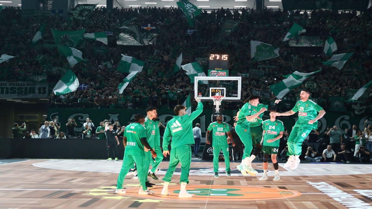 ΠΑΝΑΘΗΝΑΙΚΟΣ