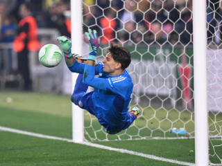 to-τρελό-με-τζολάκη-και-η-γιουβέντους-50861