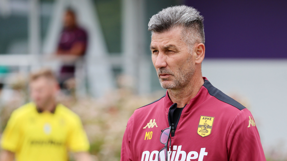 αρης ουζουνιδης