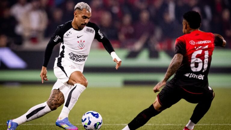 στήριγμα-στο-βραζιλιάνικο-κύπελλο-62771