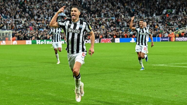 με-φαγουρίζει-αυτό-το-28άρι-63794