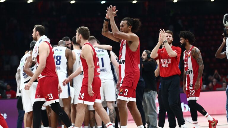 επιστροφή-στις-νίκες-με-ειδικά-στοιχή-65398