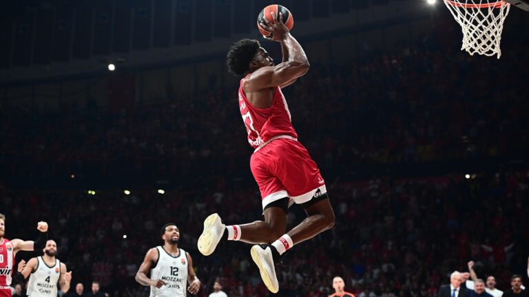 έπαθλο-ανταμοιβής-στη-stoiximan-γύρω-από-το-ολ-67960