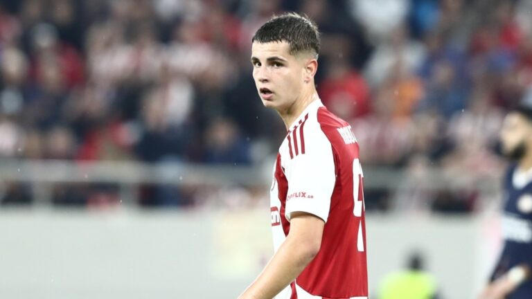 τρελαίνει-η-τιμή-πώλησης-του-μουζακ-68677