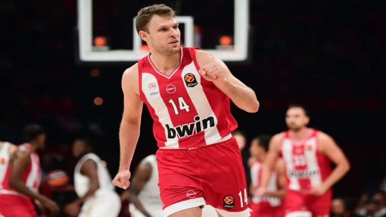 ολυμπιακός-αεκ-κανάλι-και-live-streaming-07-12-70482