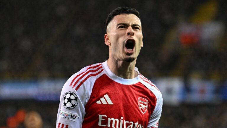 άρσεναλ-λίβερπουλ-το-αι-χτυπάει-σ-73000