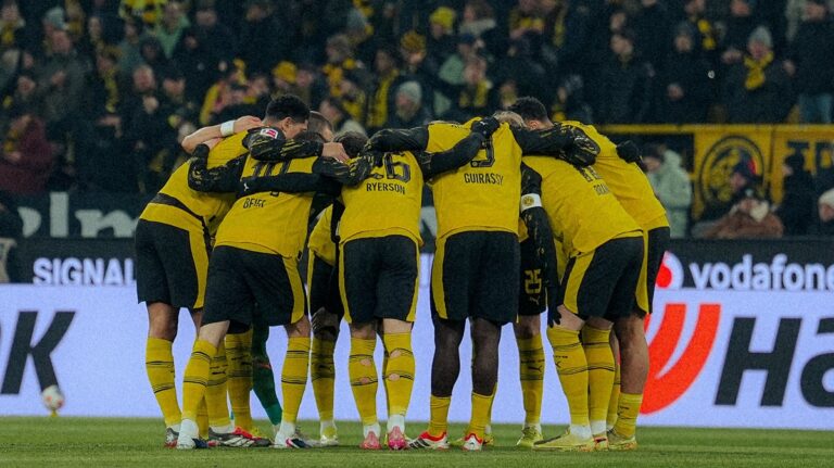 κουνιέται-το-σεντόνι-μαζί-με-τα-δίχτυα-76421