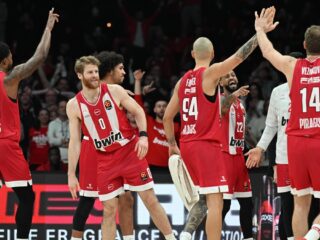 ο-ολυμπιακός-γλυκοκοιτάζει-τον-δήμι-75274