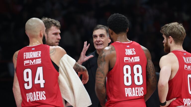 αυλαία-στη-διαβολοβδομάδα-με-ενισχ-75522