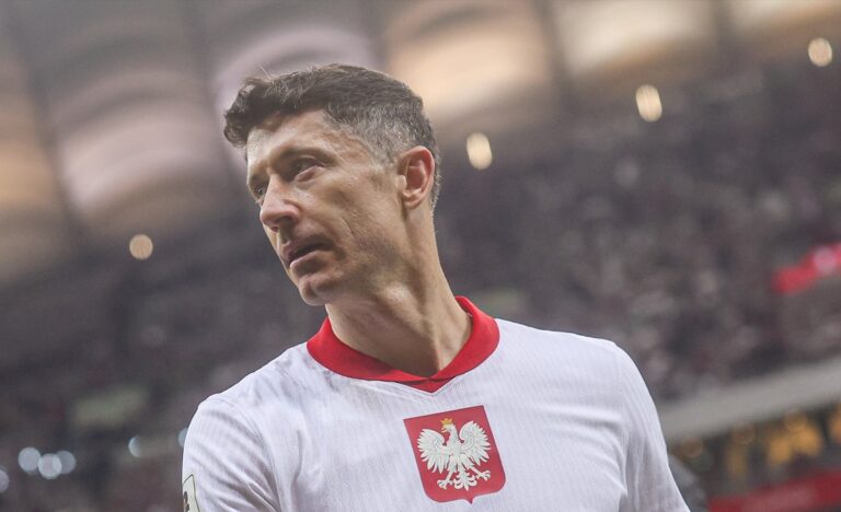 με-το-βλέμμα-στο-μουντιάλ-79624