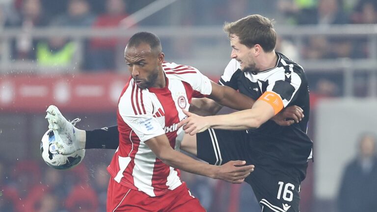 h-τελευταία-στροφή-της-super-league-με-ειδικά-στοι-79425