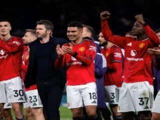 μάντσεστερ-γιουνάιτεντ-μπρέντφορν-81998