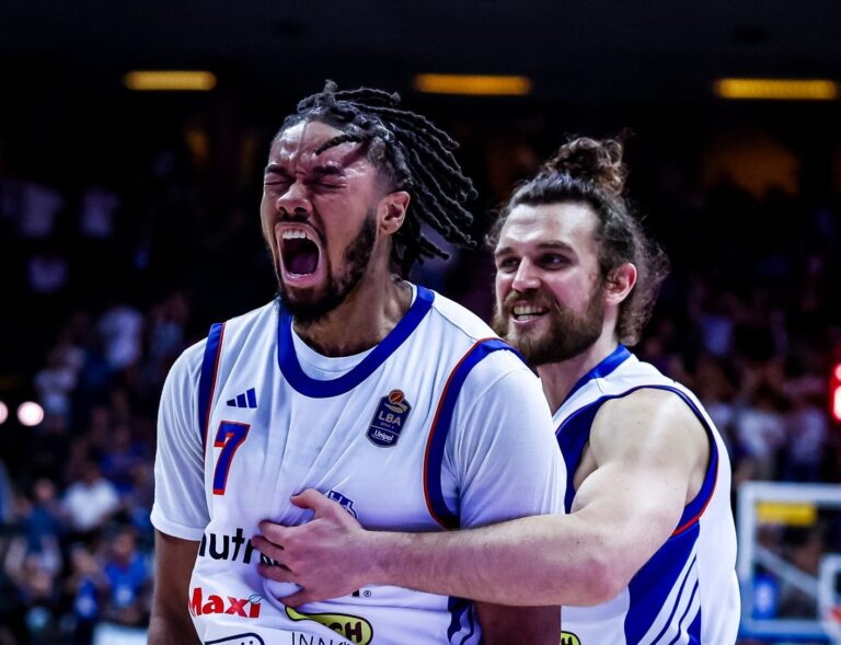 με-όπλο-το-μομέντουμ-στην-ιταλία-80964