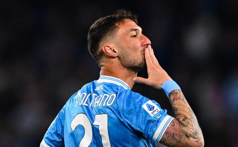 με-το-δεξί-ο-ντε-τσέρμπι-ακάθεκτη-η-νάπ-80961