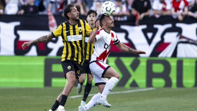 αεκ-ράγιο-βαγιεκάνο-κανάλι-και-live-streaming-16-04-81179