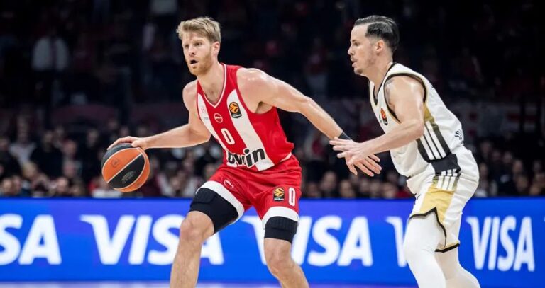 ερυθρόλευκη-επίδειξη-δύναμης-80073