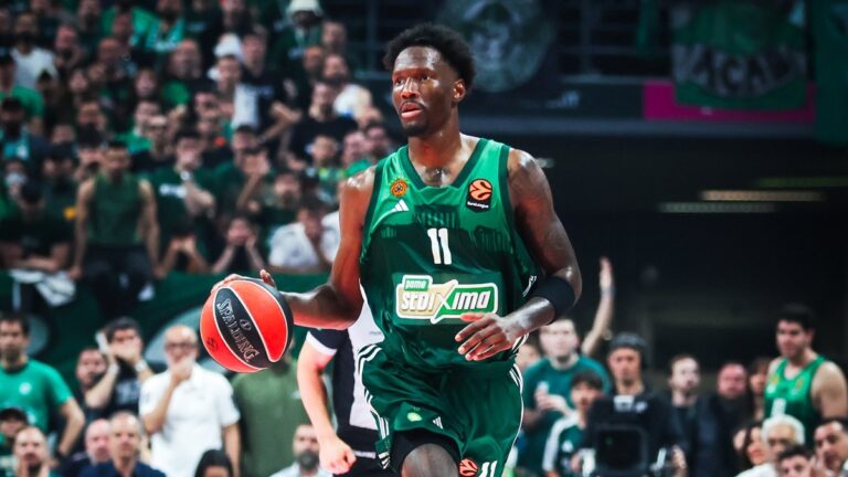 🏀το-αι-κάνει-focus-στον-χέιζ-ντέιβις-για-83137